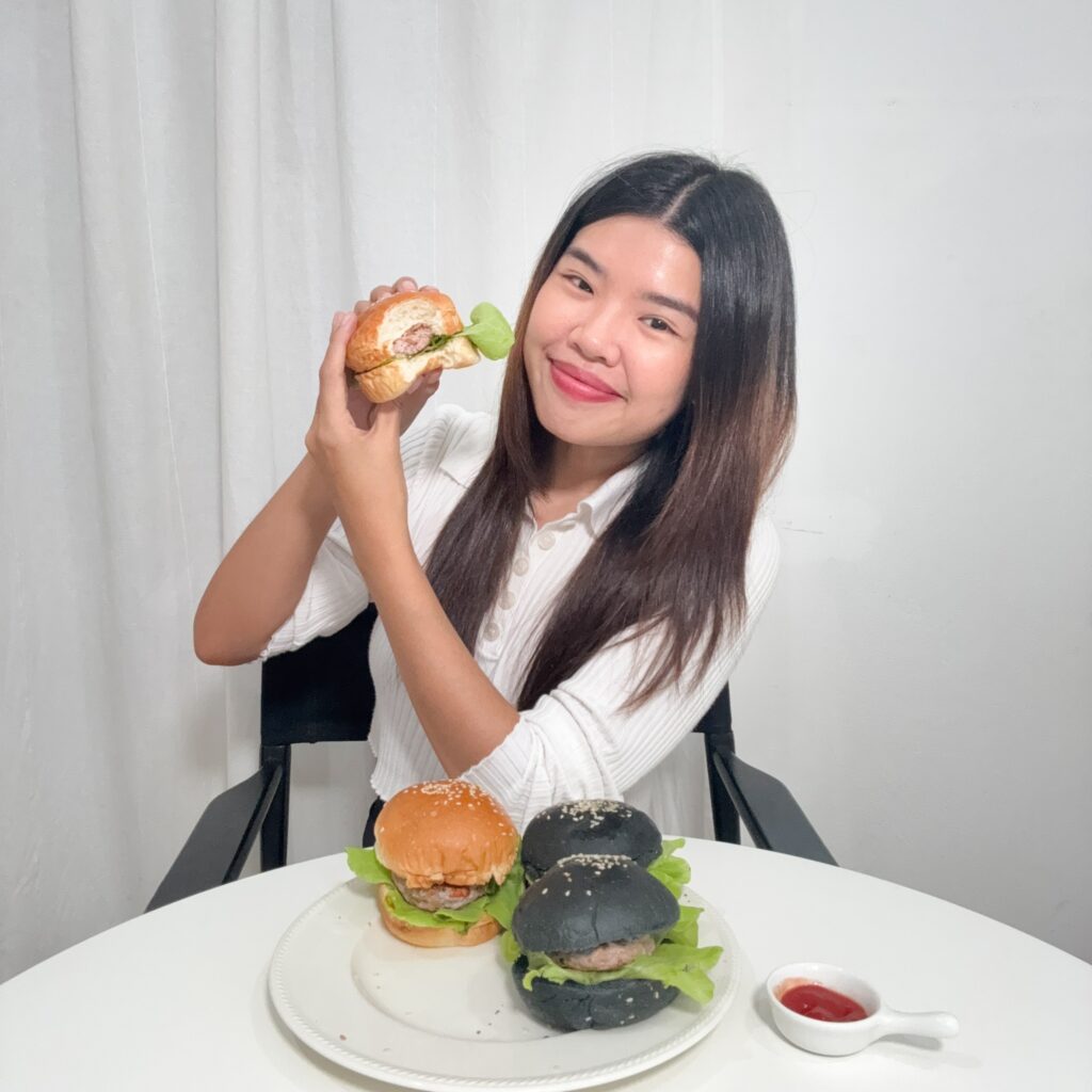 แฮมเบอร์เกอร์หมูย่างกระทะ
