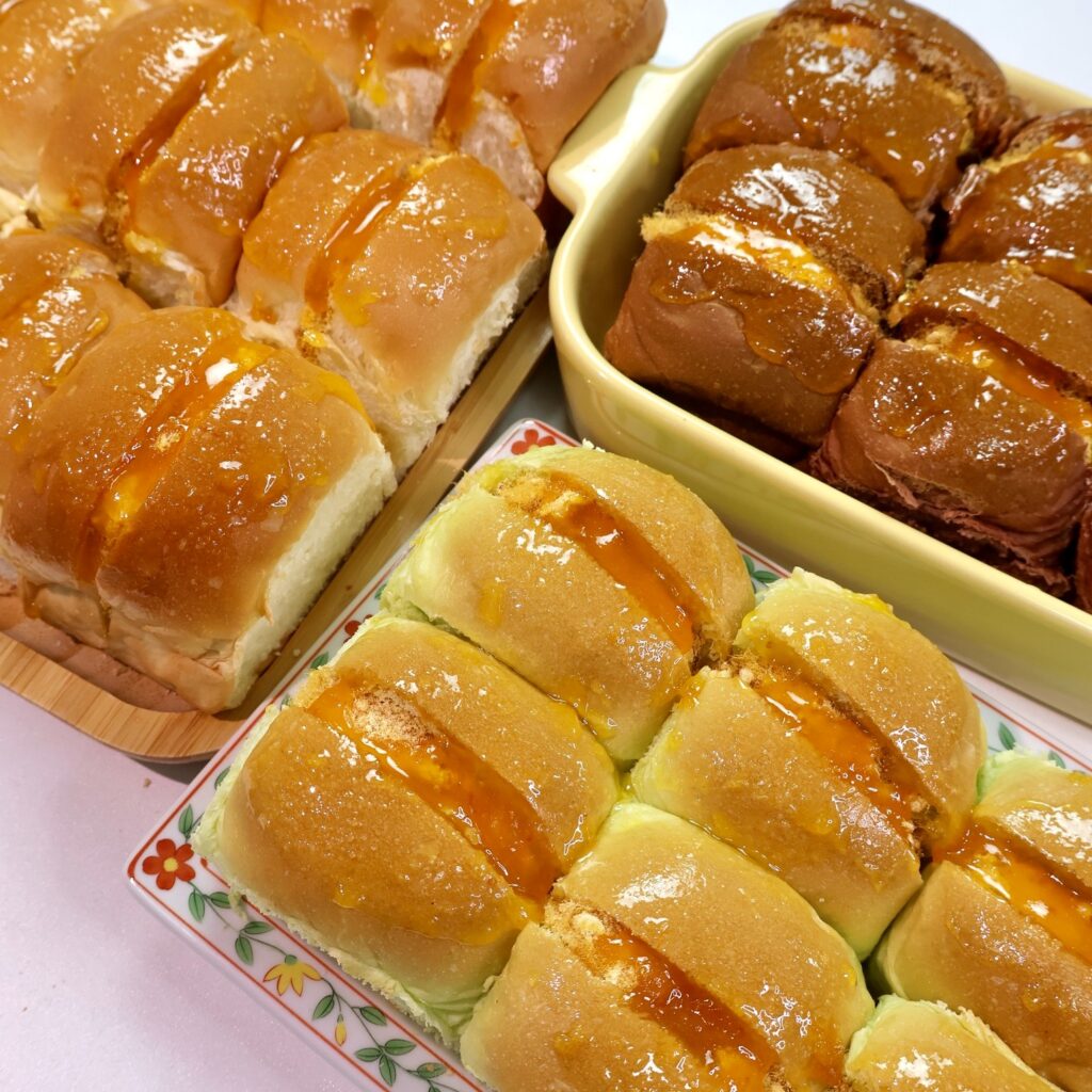 ขนมปังหมูหยอง