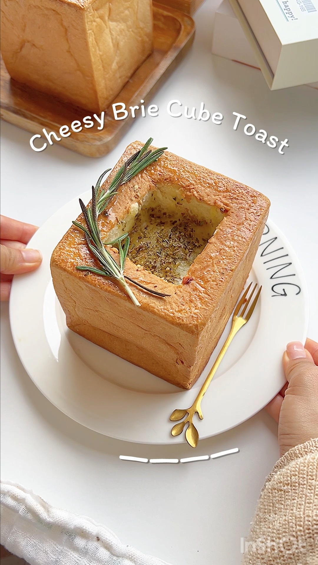 Cheesy Brie Cube Toast